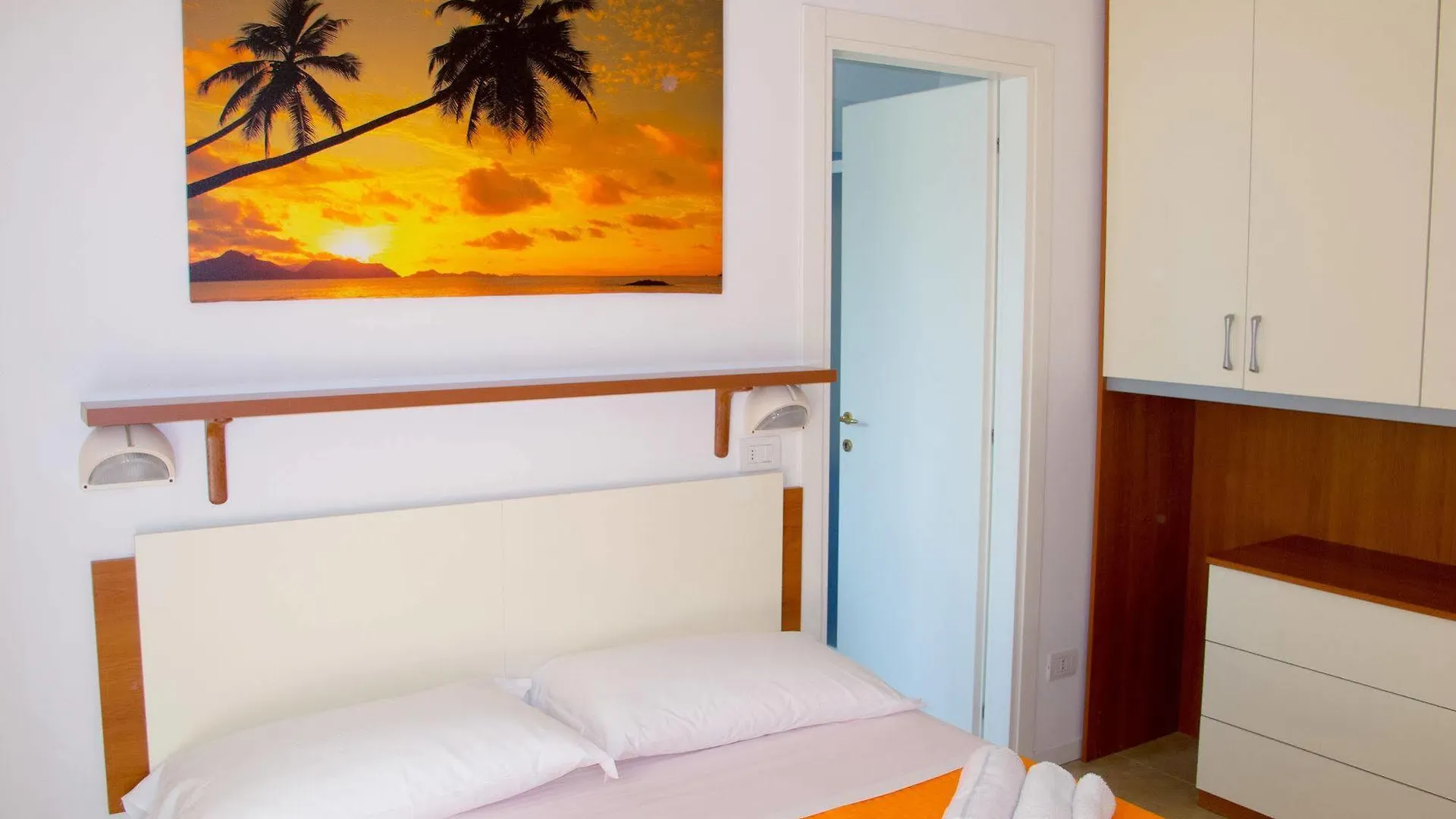 Family Residence Nuova Orchidea ريتشيوني شقة